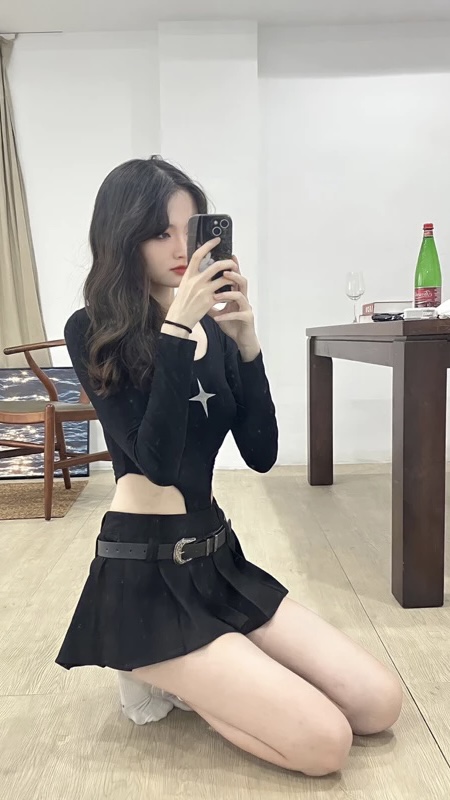 #S2410 一秒長腿辣妹防走光短裙「含皮帶1+1」