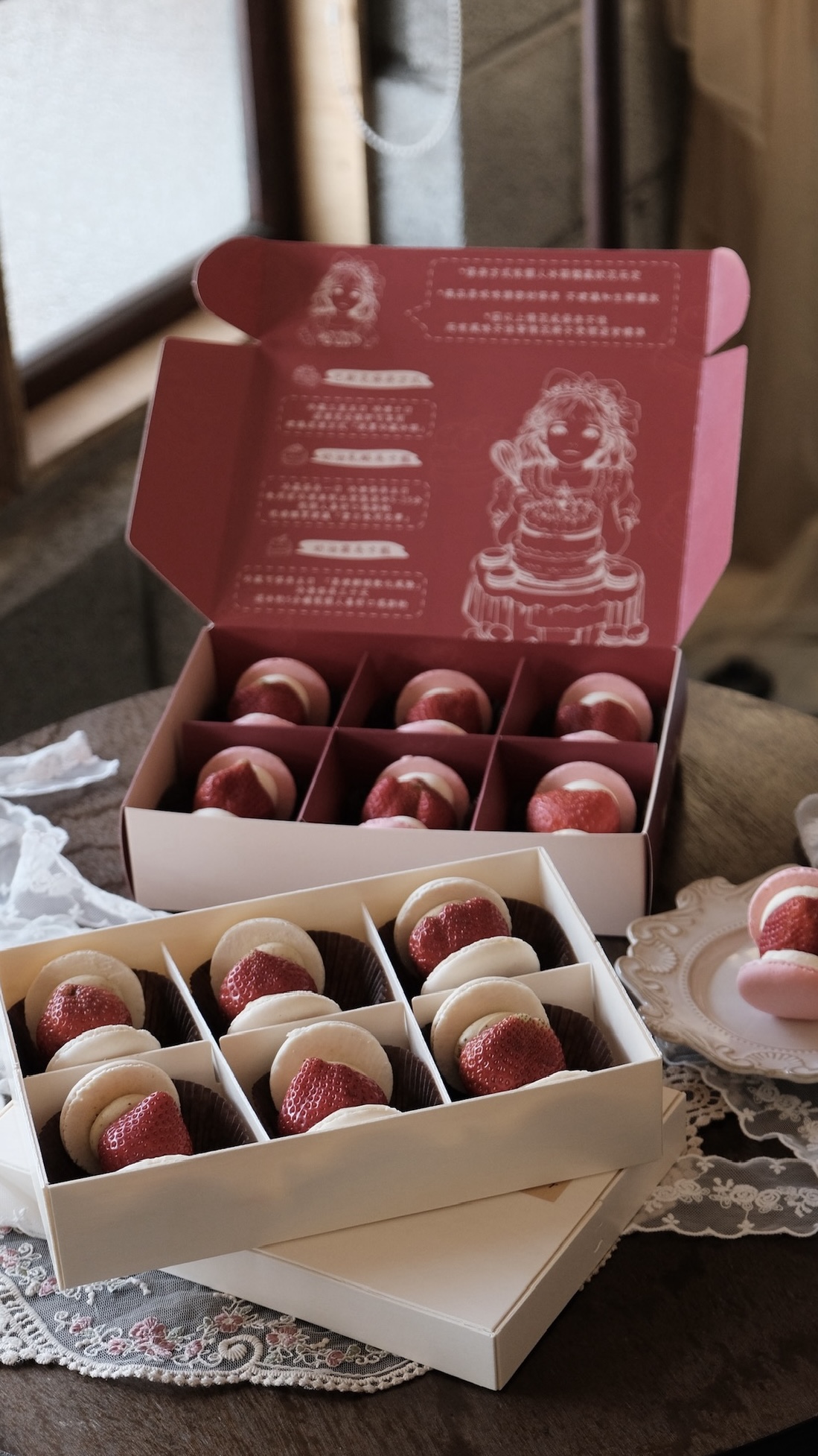 聖誕節限量開團｜期間限定草莓開心果奶油馬卡龍｜