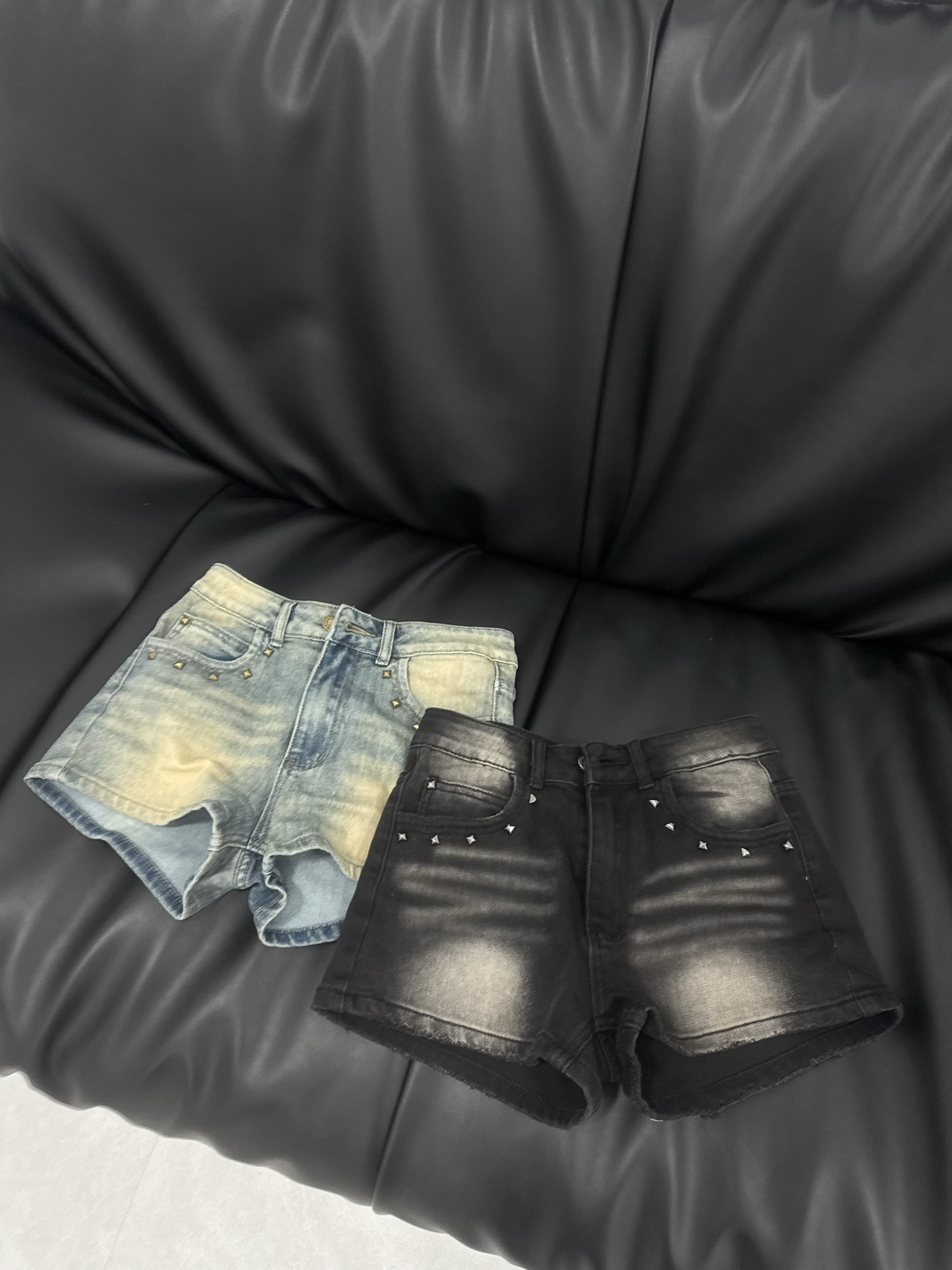 #B0906復古刷色卯釘包臀顯瘦短褲