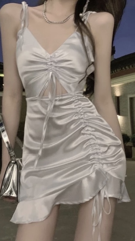 #TS2426吊帶綁帶抽繩露背連衣裙