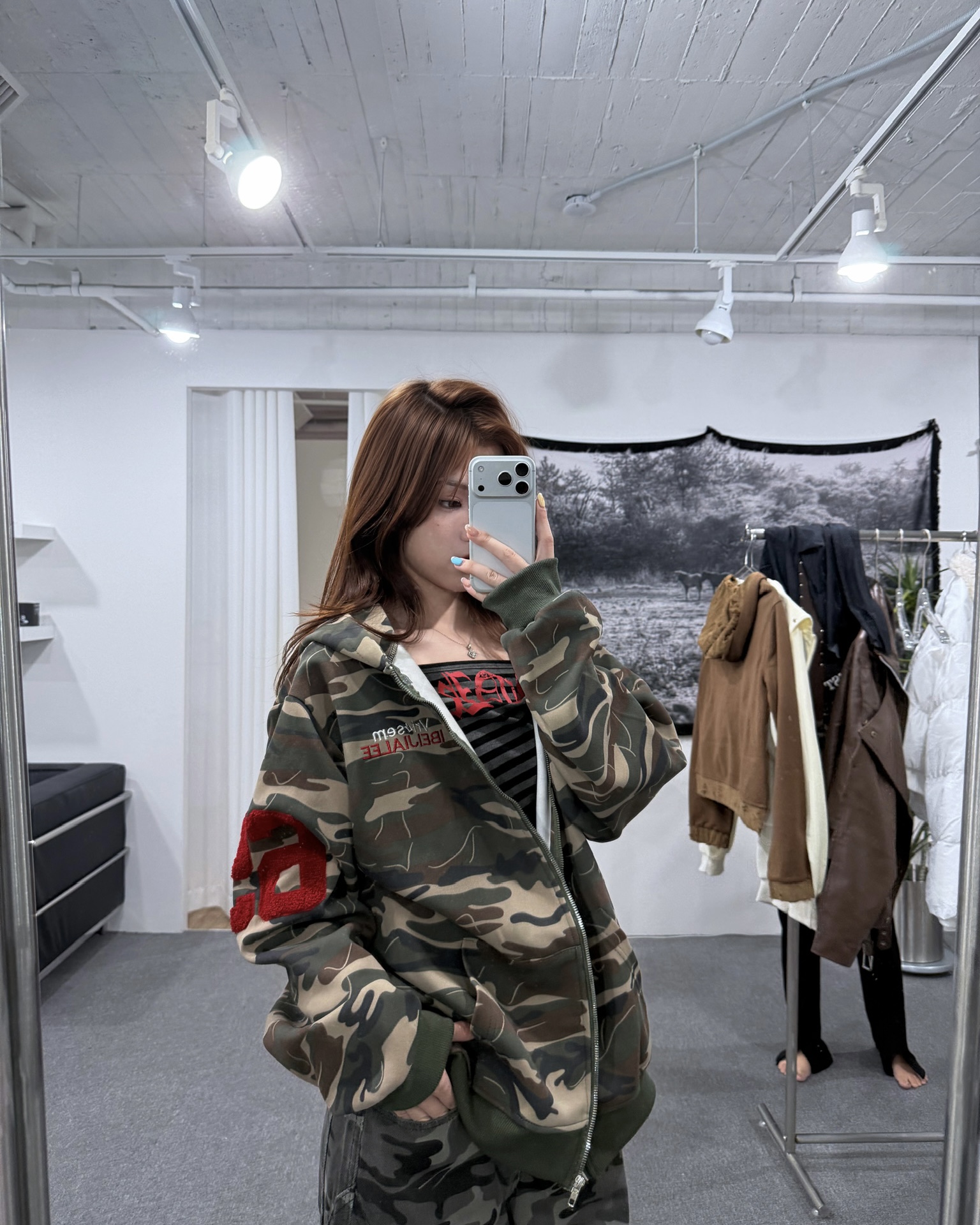 #J1008美式復古迷彩印花連帽外套