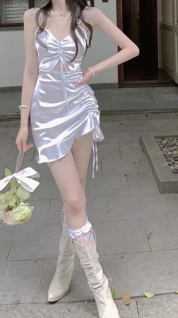 #TS2426吊帶綁帶抽繩露背連衣裙