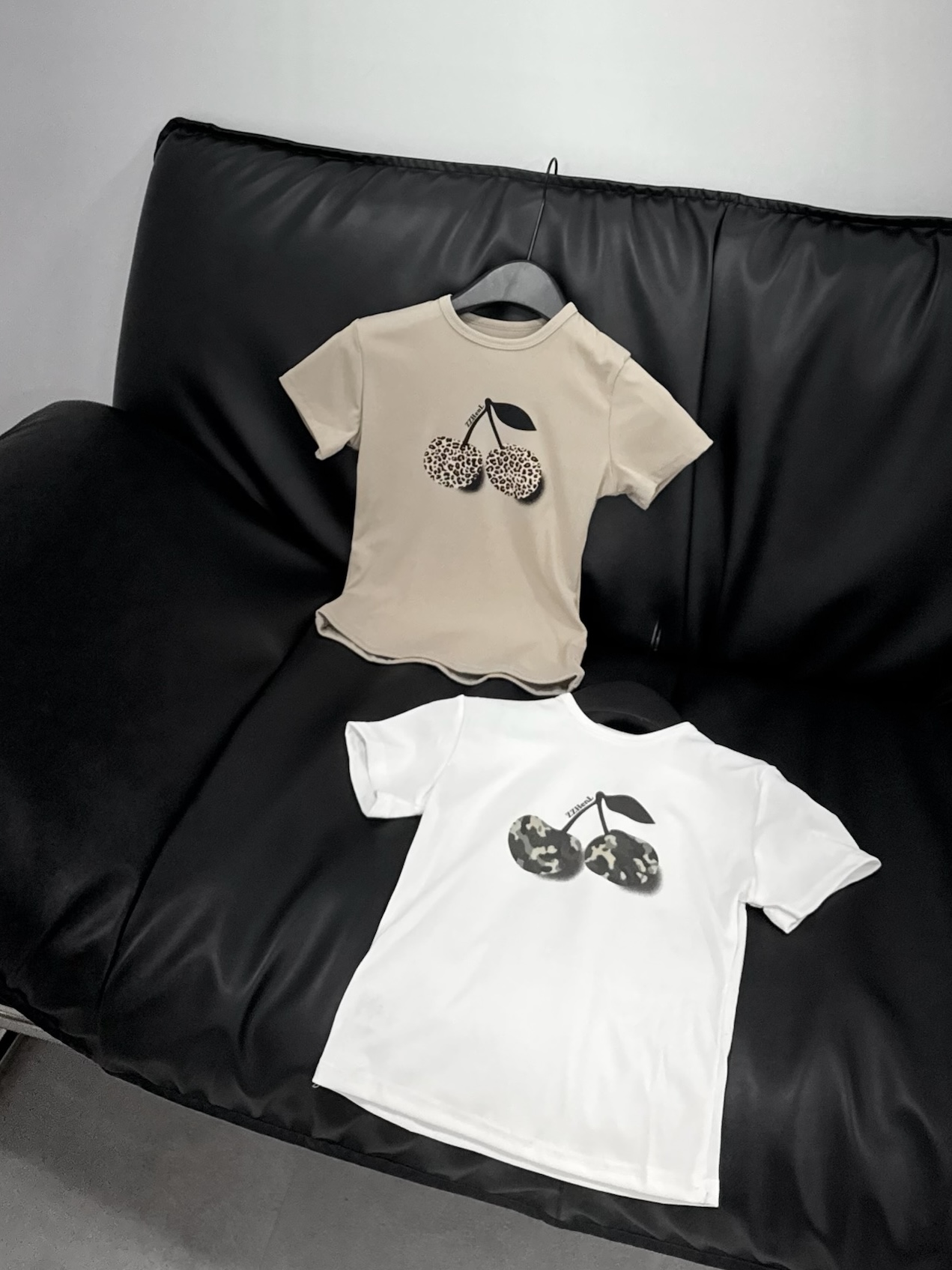 #T0910豹紋櫻桃正肩修身上衣