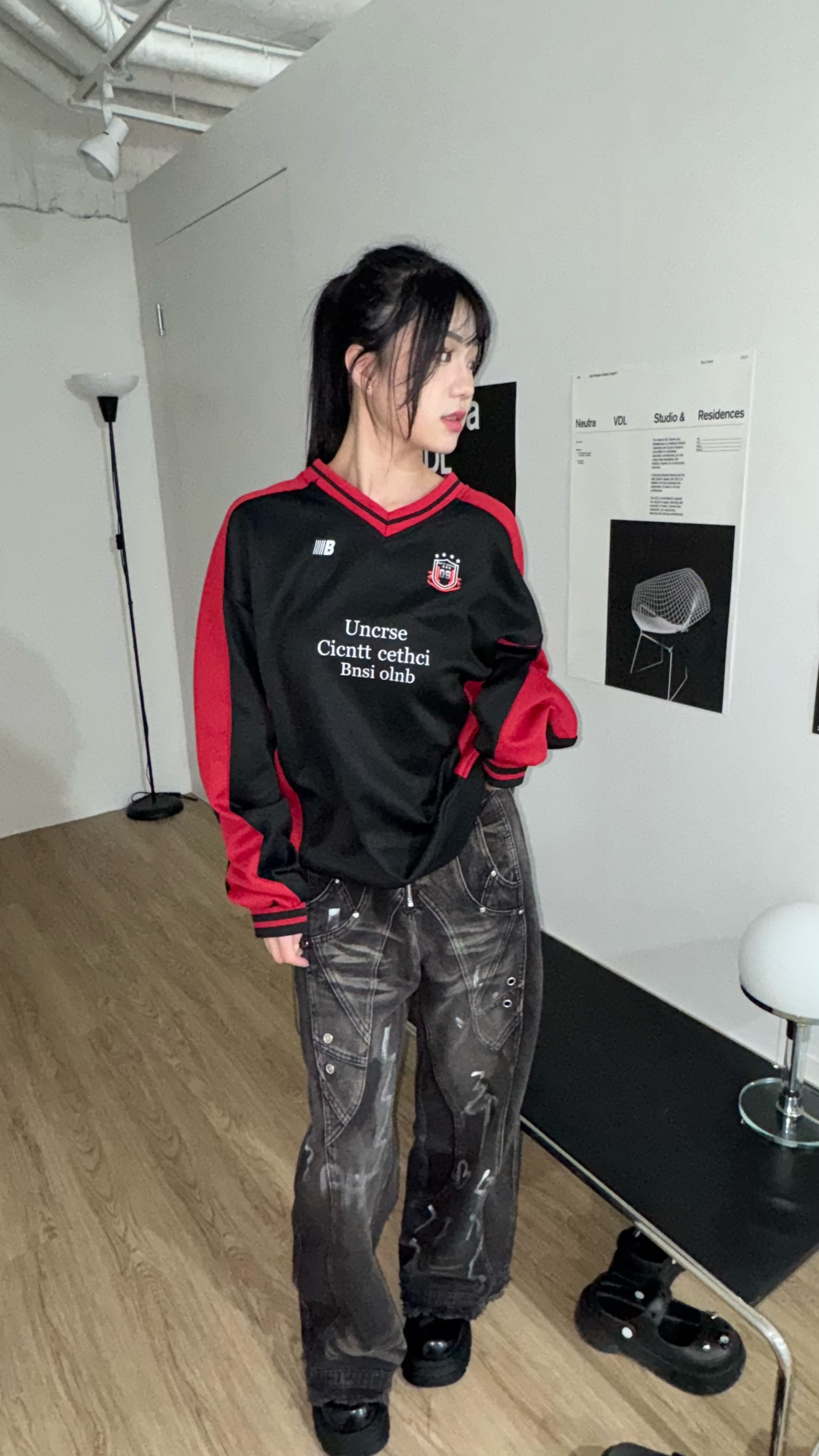 #T1108 紅黑拼接上衣
