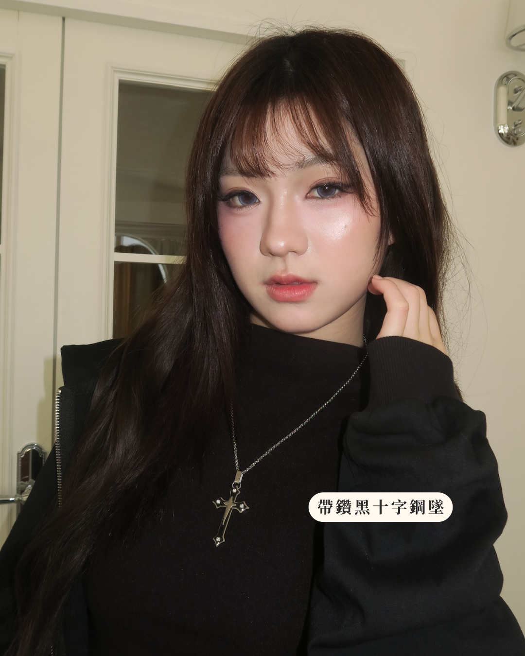 帶鑽黑十字鋼墜